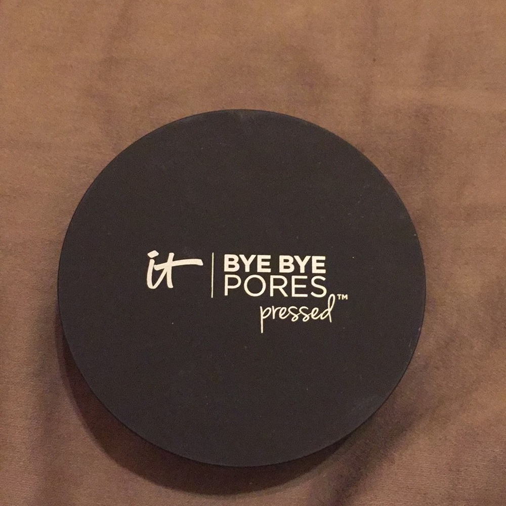 unused presses powder